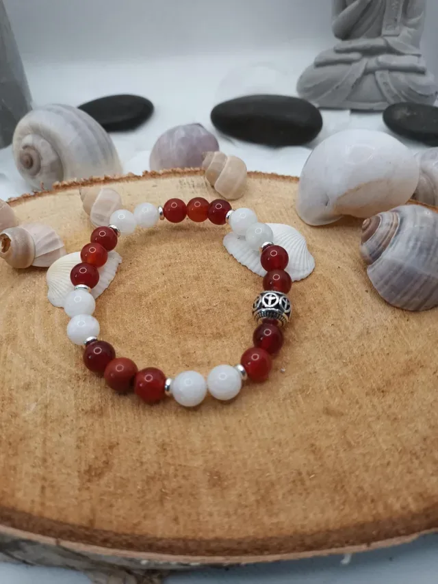 Bracelet pierre de lune blanche et cornaline 8 mm